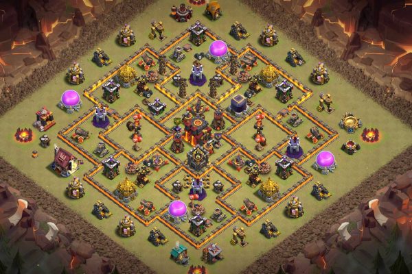 TH10 War Base Layout